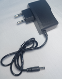 آداپتور XP مدل XP-PS198K – منبع تغذیه 12 ولت پایدار و باکیفیت